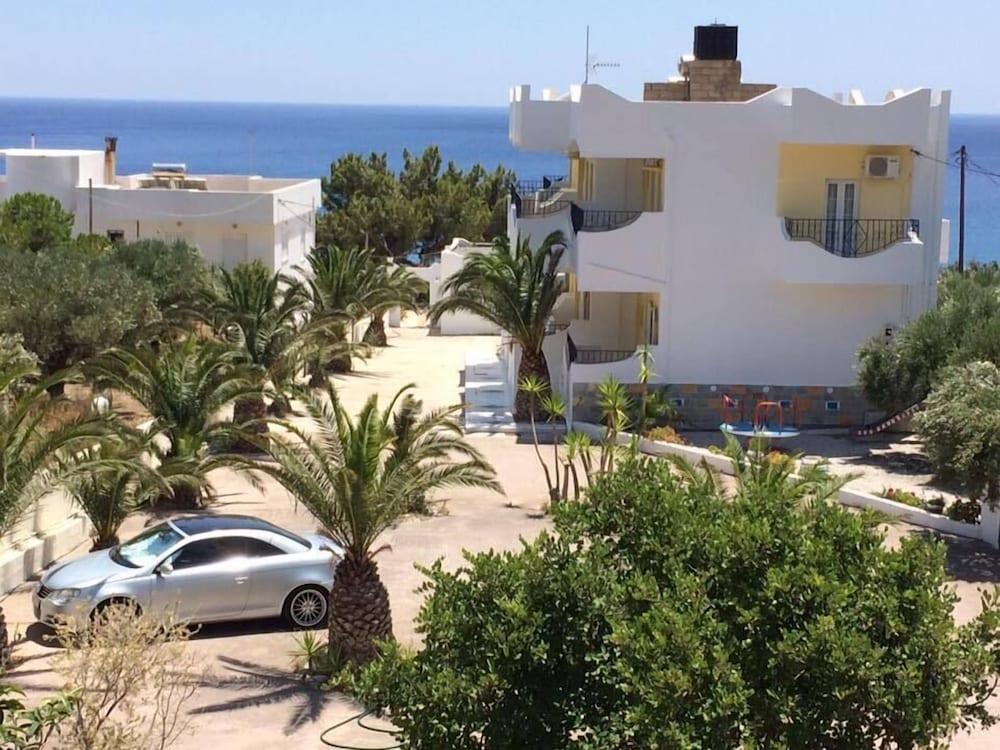 Elena S Beach Garden Ierapetra  Ngoại thất bức ảnh